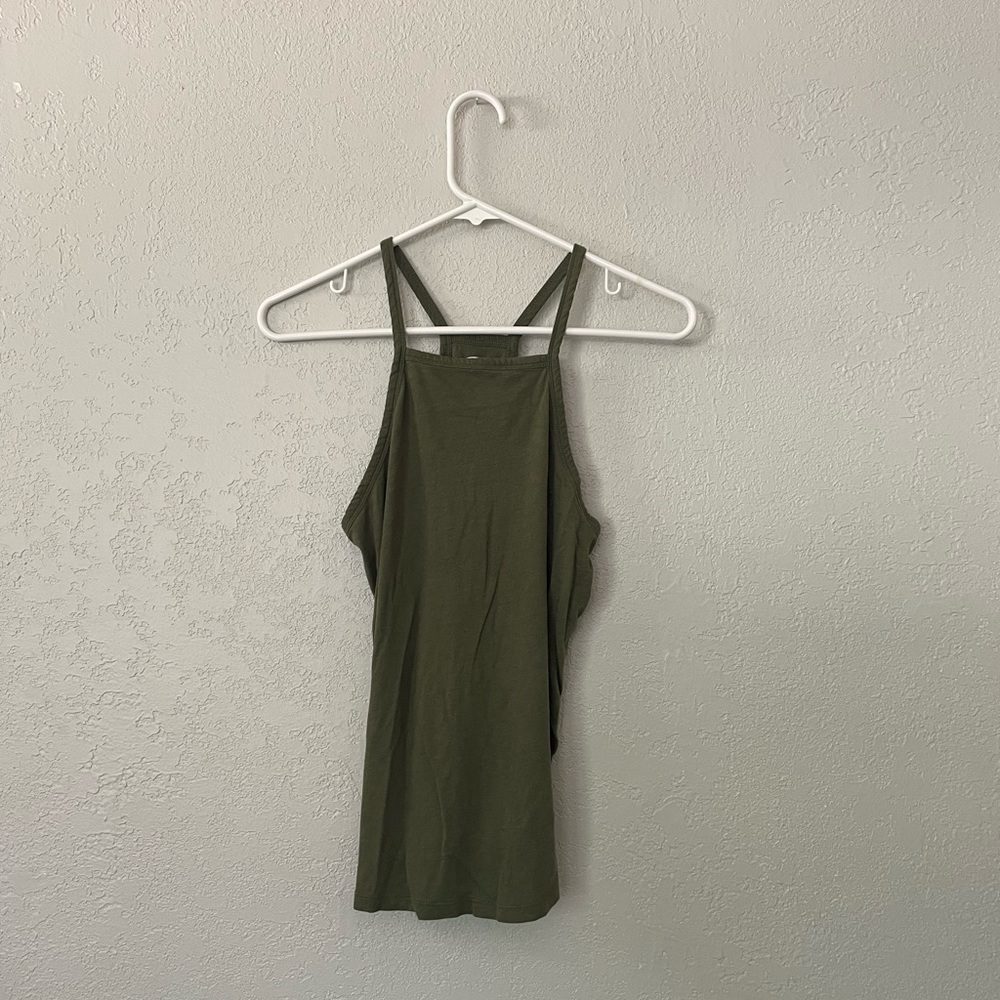 Old navy green tank